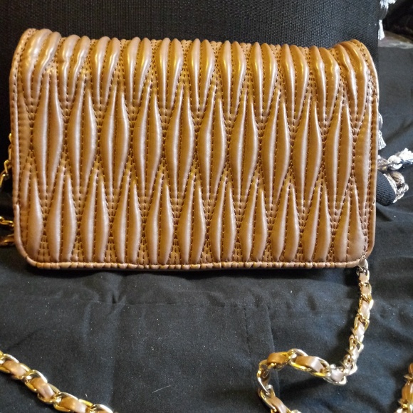 Gold BCBG Cross Body Bag - Picture 3 of 6